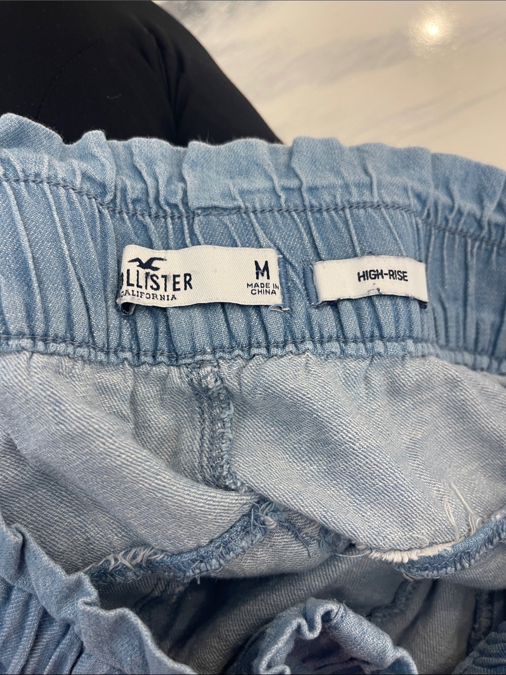 Hollister Light Blue Elastic Waist Jogger Pants - Picture 3 of 3